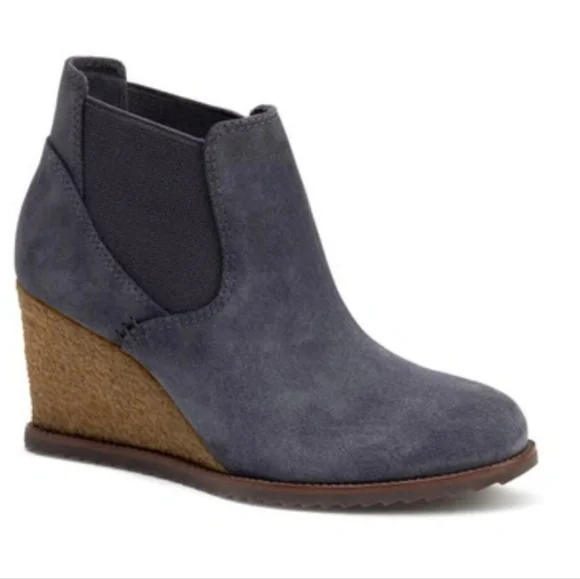Trask Tatum wedge bootie in indigo suede - Picture 9 of 9